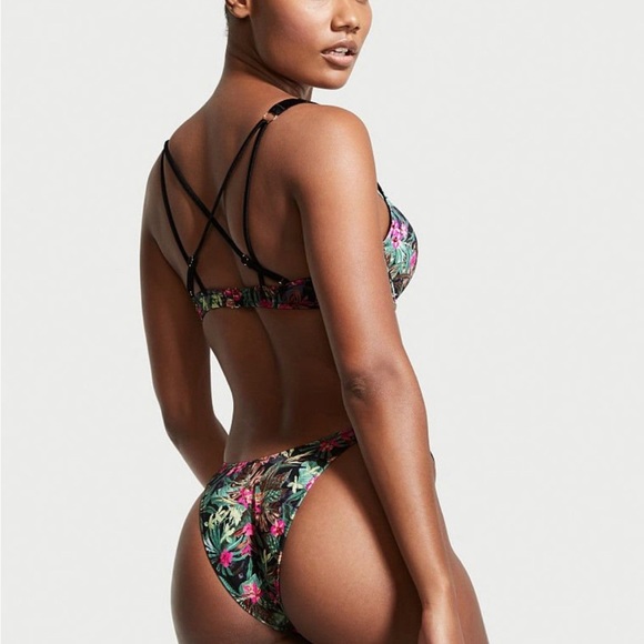 Victoria's Secret Shine Strap Brazilian set - Picture 3 of 4